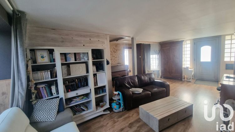 Ma-Cabane - Vente Maison Saint-Jean-d'Angély, 182 m²