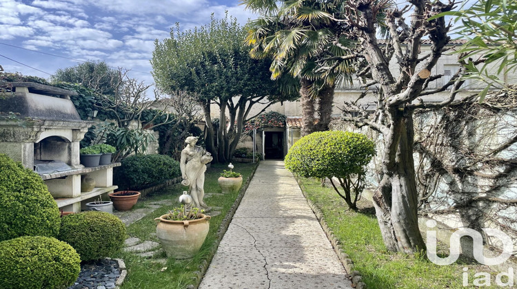 Ma-Cabane - Vente Maison Saint-Jean-d'Angély, 156 m²