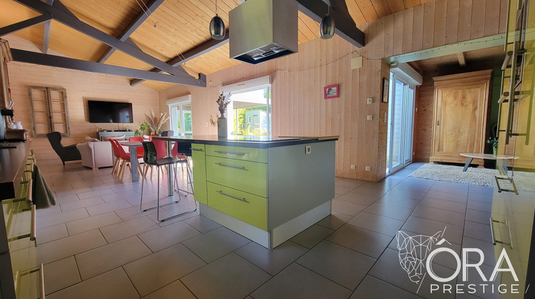 Ma-Cabane - Vente Maison Saint-Jean-d'Angély, 162 m²