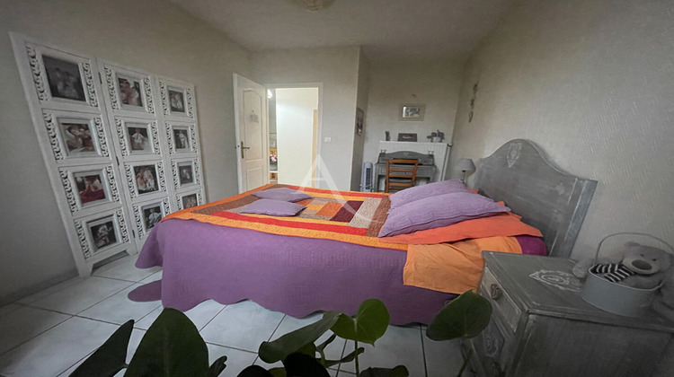 Ma-Cabane - Vente Maison SAINT-JEAN-D'ANGELY, 72 m²