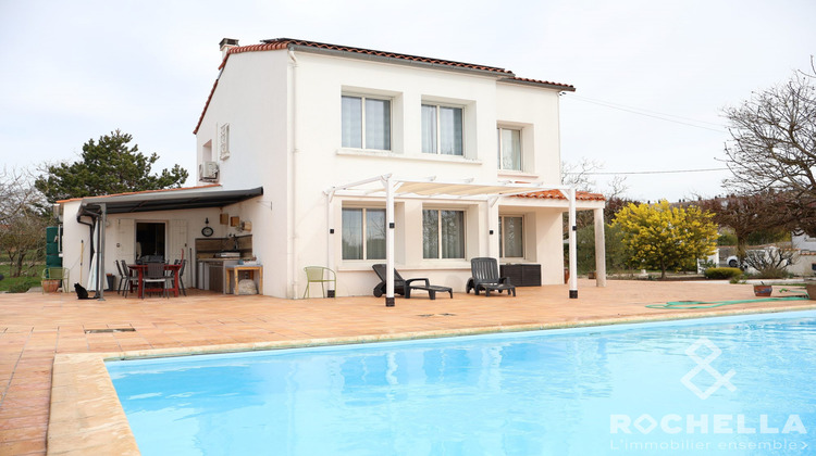 Ma-Cabane - Vente Maison Saint-Jean-d'Angély, 140 m²