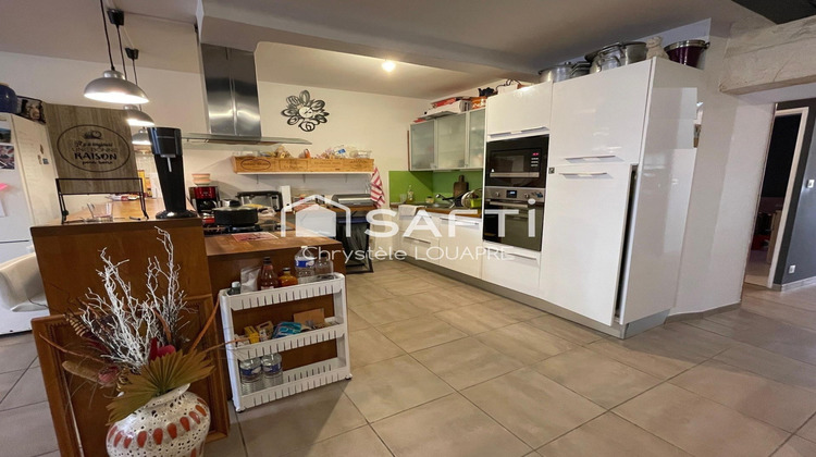 Ma-Cabane - Vente Maison Saint-Jean-d'Angely, 145 m²