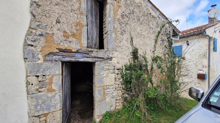 Ma-Cabane - Vente Maison Saint-Jean-d'Angely, 95 m²