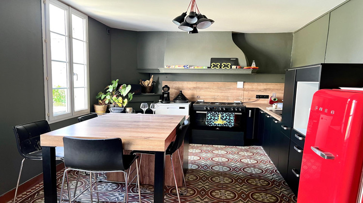 Ma-Cabane - Vente Maison Saint-Jean-d'Angely, 150 m²