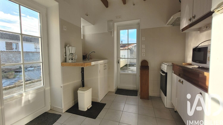 Ma-Cabane - Vente Maison Saint-Jean-d'Angély, 55 m²