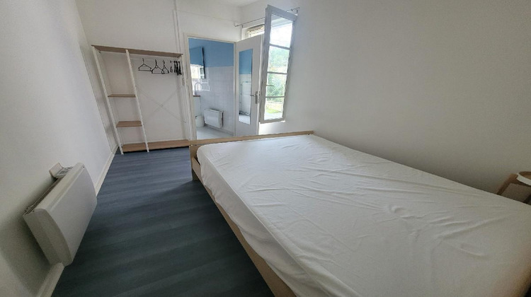 Ma-Cabane - Vente Maison SAINT JEAN D'ANGELY, 35 m²