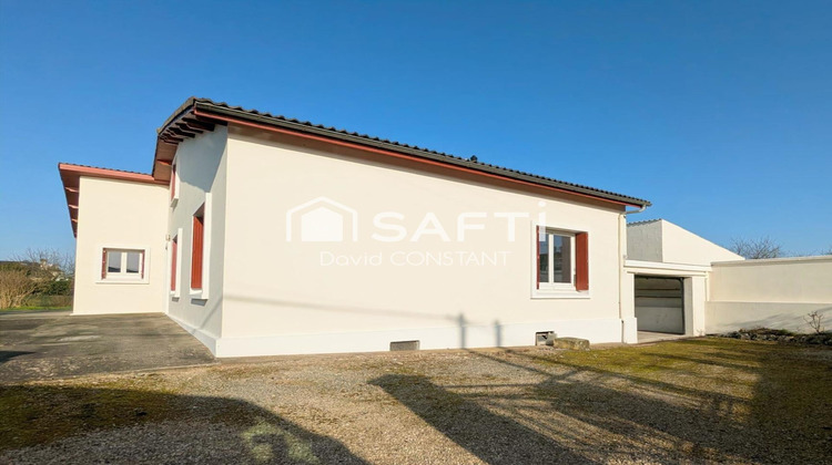 Ma-Cabane - Vente Maison Saint-Jean-d'Angely, 150 m²