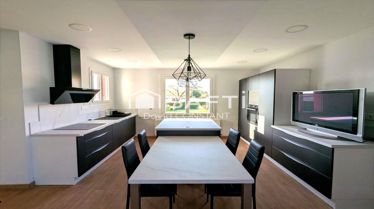 Ma-Cabane - Vente Maison Saint-Jean-d'Angely, 150 m²