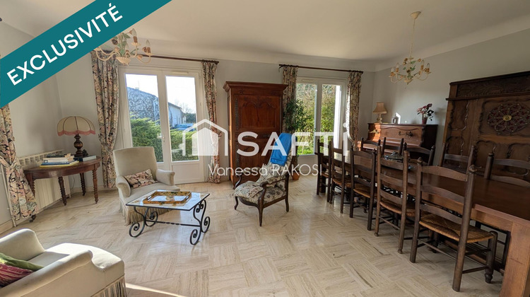 Ma-Cabane - Vente Maison Saint-Jean-d'Angely, 150 m²