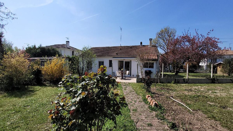 Ma-Cabane - Vente Maison SAINT JEAN D'ANGELY, 105 m²