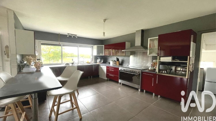 Ma-Cabane - Vente Maison Saint-Jean-d'Angély, 175 m²