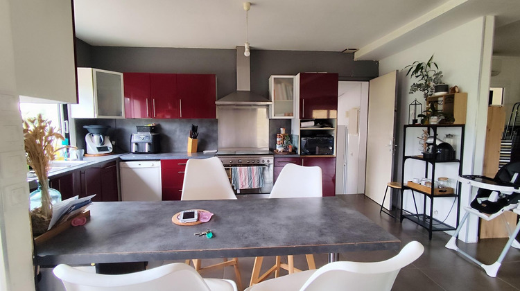Ma-Cabane - Vente Maison Saint-Jean-d'Angely, 175 m²