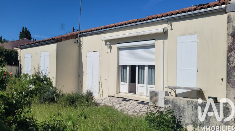 Ma-Cabane - Vente Maison Saint-Jean-d'Angély, 99 m²