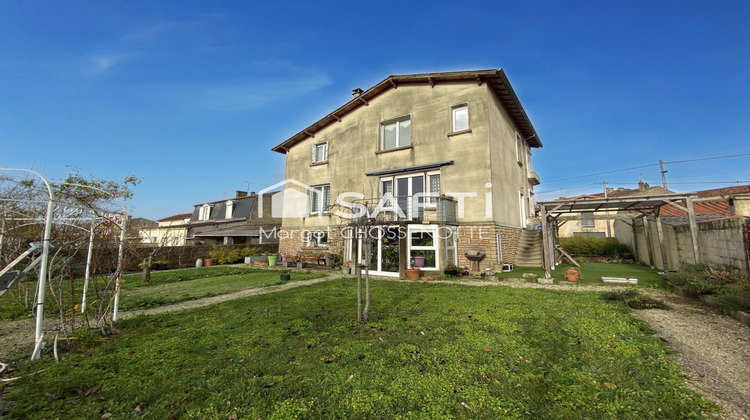 Ma-Cabane - Vente Maison Saint-Jean-d'Angely, 139 m²