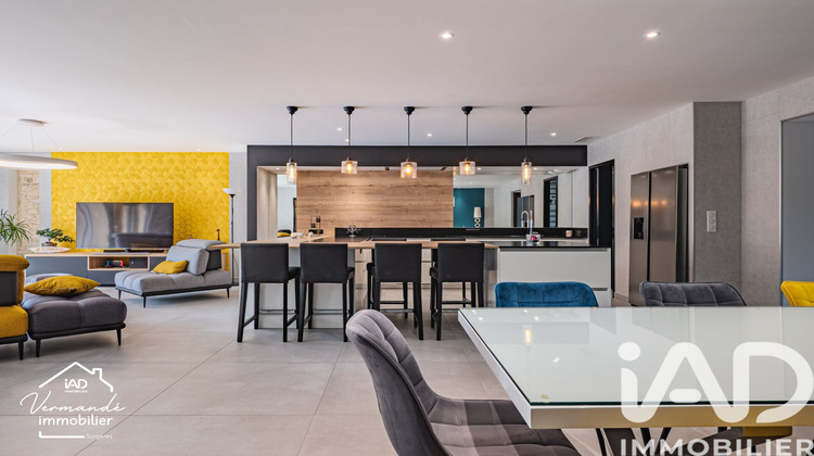 Ma-Cabane - Vente Maison Saint-Jean-d'Angély, 430 m²