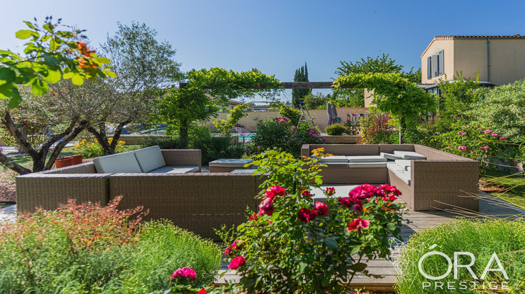 Ma-Cabane - Vente Maison Saint-Jean-d'Angély, 269 m²