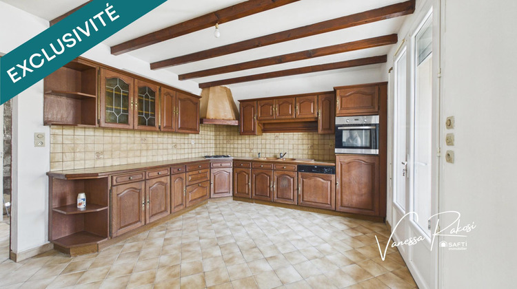 Ma-Cabane - Vente Maison Saint-Jean-d'Angely, 109 m²