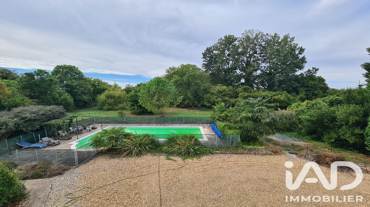 Ma-Cabane - Vente Maison Saint-Jean-d'Angély, 140 m²