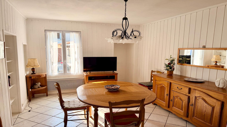 Ma-Cabane - Vente Maison Saint-Jean-d'Angely, 80 m²
