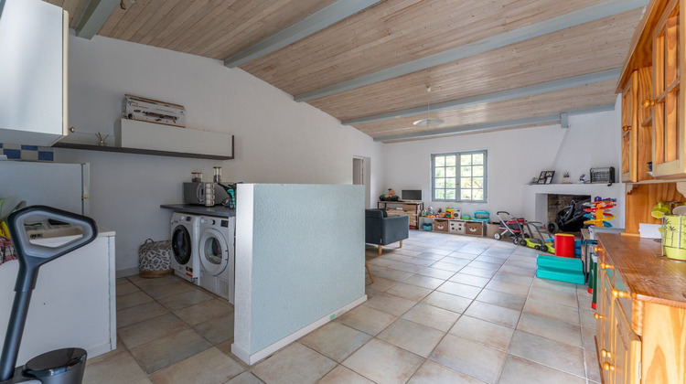 Ma-Cabane - Vente Maison SAINT-JEAN-D'ANGELY, 210 m²