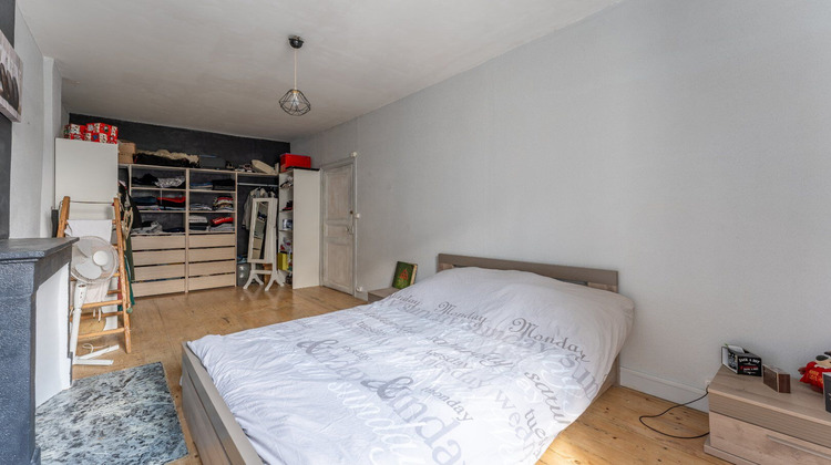 Ma-Cabane - Vente Maison SAINT-JEAN-D'ANGELY, 210 m²