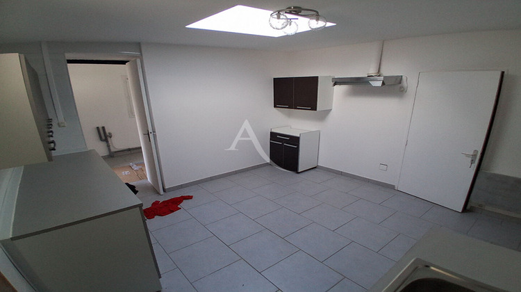 Ma-Cabane - Vente Maison SAINT-JEAN-D'ANGLE, 238 m²