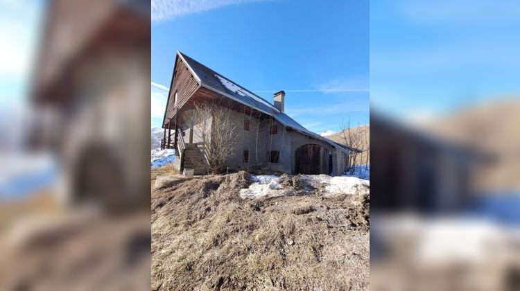 Ma-Cabane - Vente Maison Saint-Jean-d'Arves, 300 m²