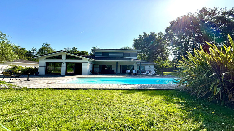 Ma-Cabane - Vente Maison SAINT-JEAN-D'ILLAC, 187 m²