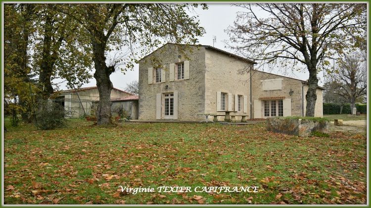 Ma-Cabane - Vente Maison SAINT JEAN D ANGELY, 226 m²