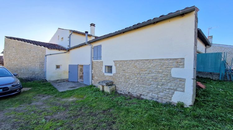 Ma-Cabane - Vente Maison SAINT JEAN D ANGELY, 87 m²