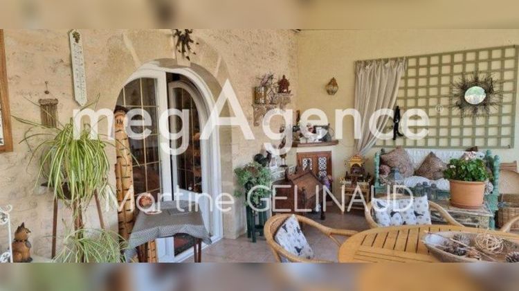 Ma-Cabane - Vente Maison SAINT JEAN D ANGELY, 248 m²