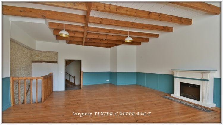 Ma-Cabane - Vente Maison SAINT JEAN D ANGELY, 269 m²