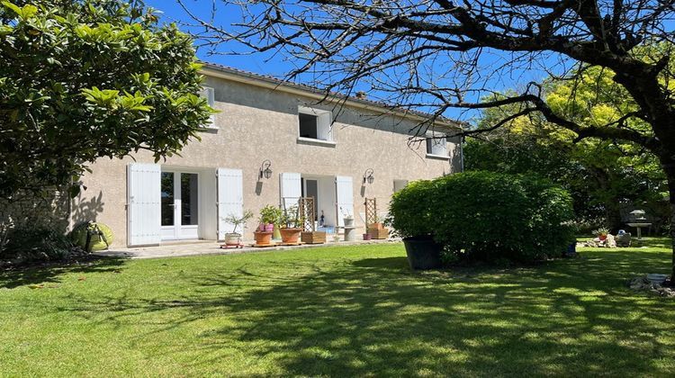 Ma-Cabane - Vente Maison SAINT JEAN D ANGELY, 170 m²