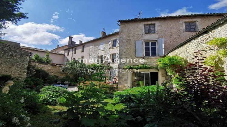 Ma-Cabane - Vente Maison SAINT JEAN D ANGELY, 287 m²