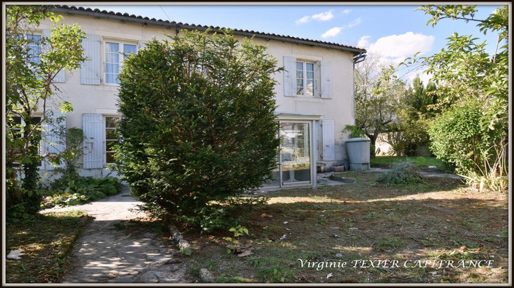 Ma-Cabane - Vente Maison SAINT JEAN D ANGELY, 137 m²