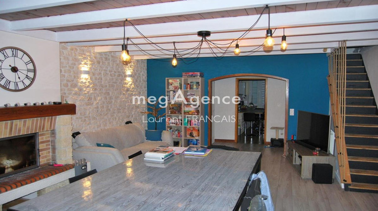 Ma-Cabane - Vente Maison SAINT JEAN D ANGELY, 140 m²