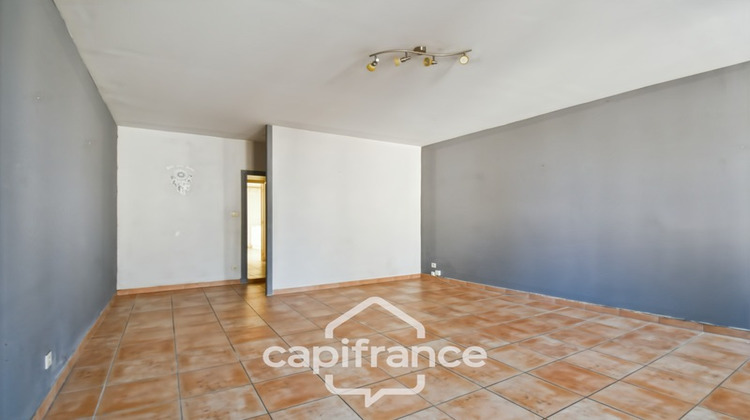 Ma-Cabane - Vente Maison SAINT JEAN D ANGELY, 80 m²