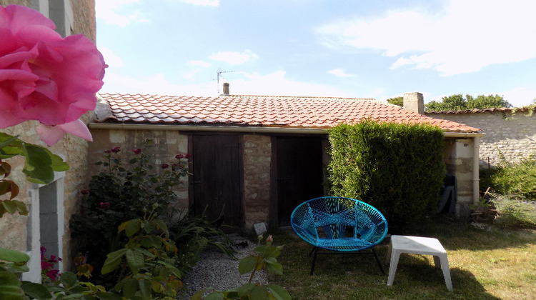 Ma-Cabane - Vente Maison SAINT JEAN D ANGELY, 163 m²
