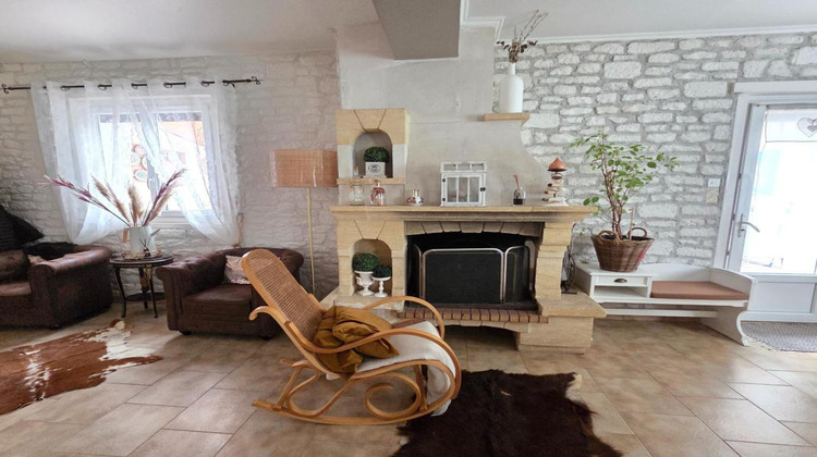 Ma-Cabane - Vente Maison SAINT JEAN D ANGELY, 165 m²