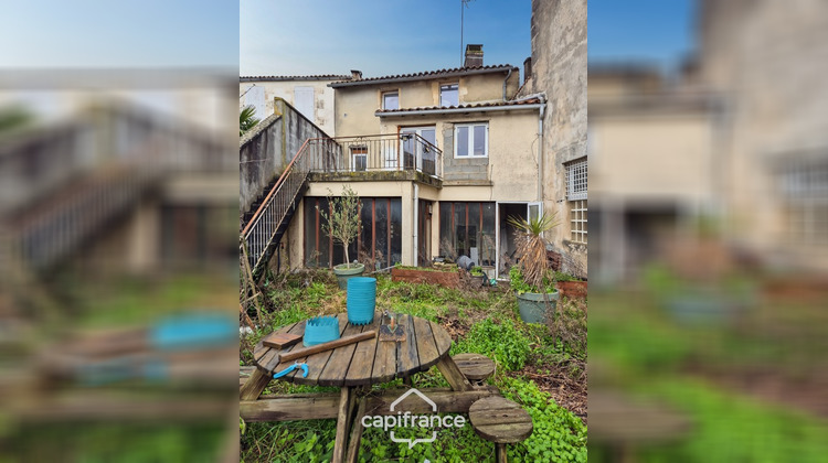 Ma-Cabane - Vente Maison SAINT JEAN D ANGELY, 189 m²