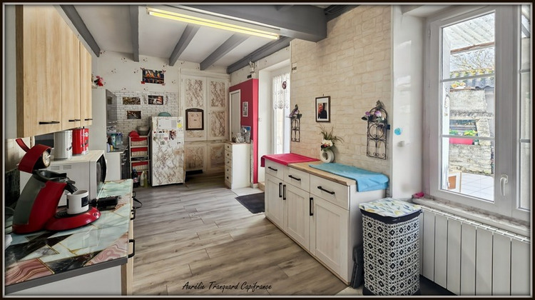 Ma-Cabane - Vente Maison SAINT JEAN D ANGELY, 90 m²