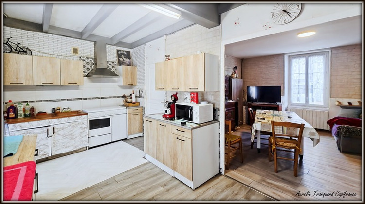 Ma-Cabane - Vente Maison SAINT JEAN D ANGELY, 90 m²