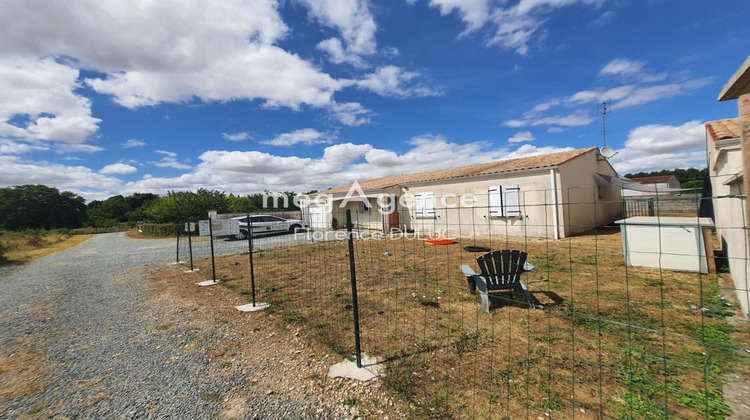 Ma-Cabane - Vente Maison SAINT JEAN D ANGELY, 95 m²