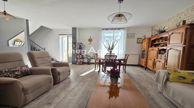 Ma-Cabane - Vente Maison SAINT JEAN D ANGELY, 101 m²