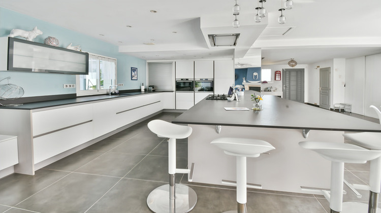 Ma-Cabane - Vente Maison SAINT JEAN D ANGELY, 183 m²