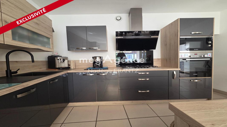 Ma-Cabane - Vente Maison SAINT JEAN D ANGELY, 176 m²
