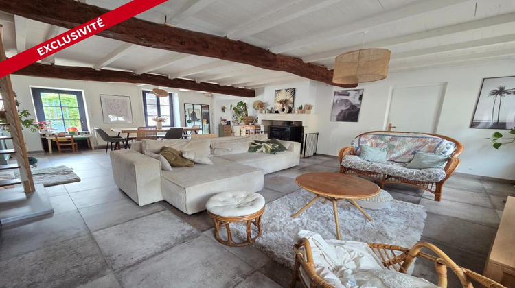 Ma-Cabane - Vente Maison SAINT JEAN D ANGELY, 136 m²