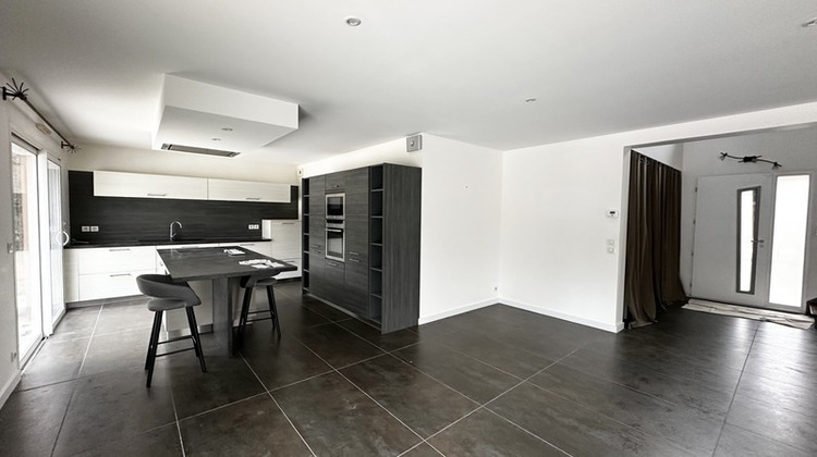 Ma-Cabane - Vente Maison SAINT JEAN D ILLAC, 185 m²