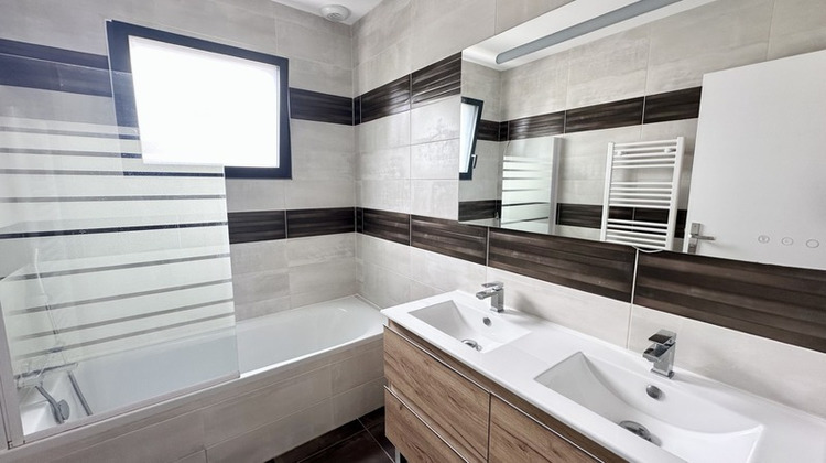 Ma-Cabane - Vente Maison SAINT JEAN D ILLAC, 110 m²