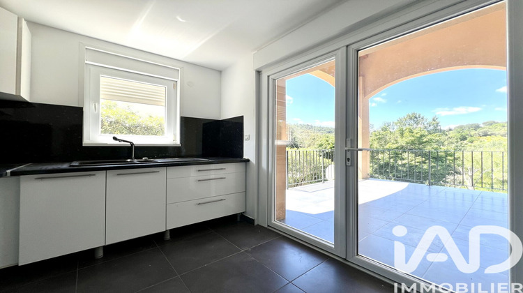 Ma-Cabane - Vente Maison Saint-Jean-de-Barrou, 120 m²